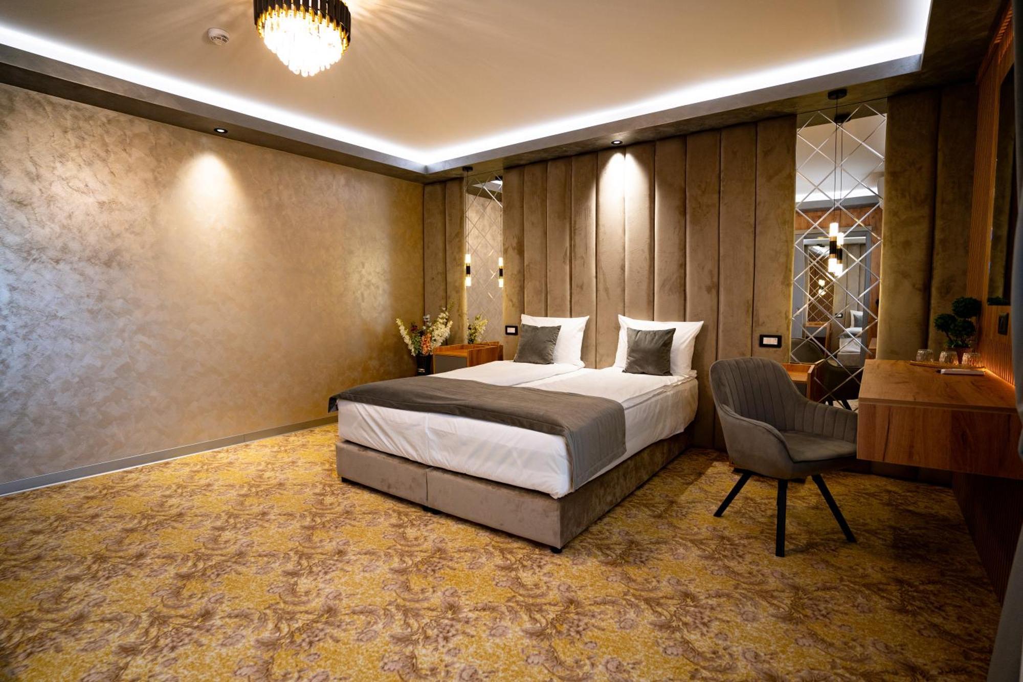 Hanul Domnesc Imperial Hotel & Spa Călan Exteriér fotografie