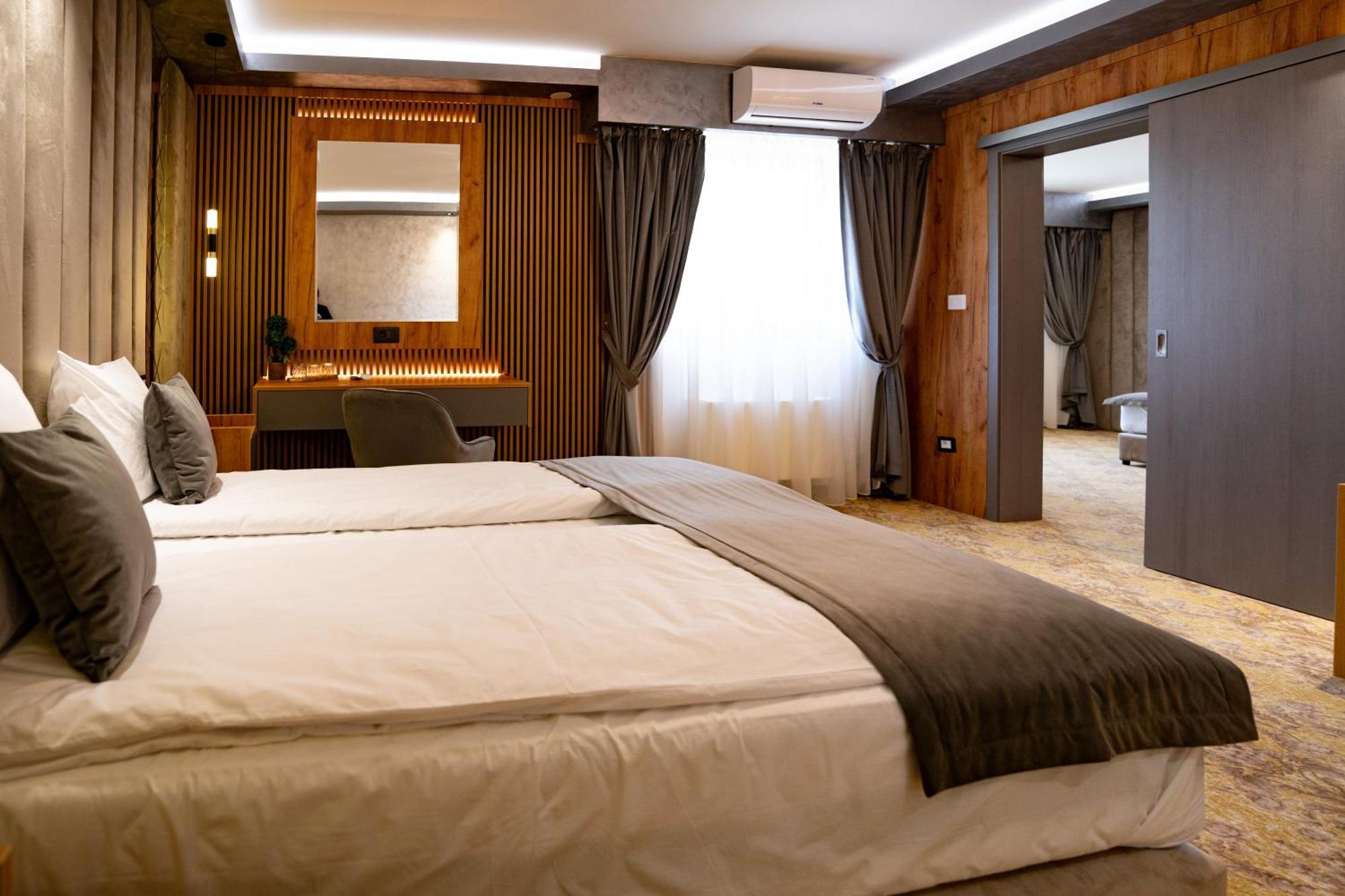 Hanul Domnesc Imperial Hotel & Spa Călan Exteriér fotografie