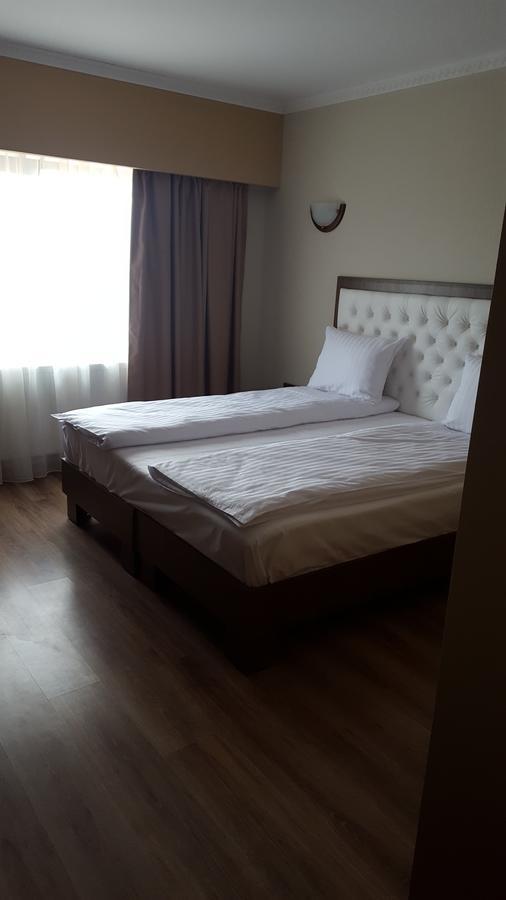 Hanul Domnesc Imperial Hotel & Spa Călan Exteriér fotografie